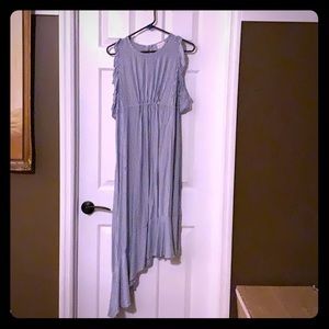 Isabel Maternity cold shoulder dress xs